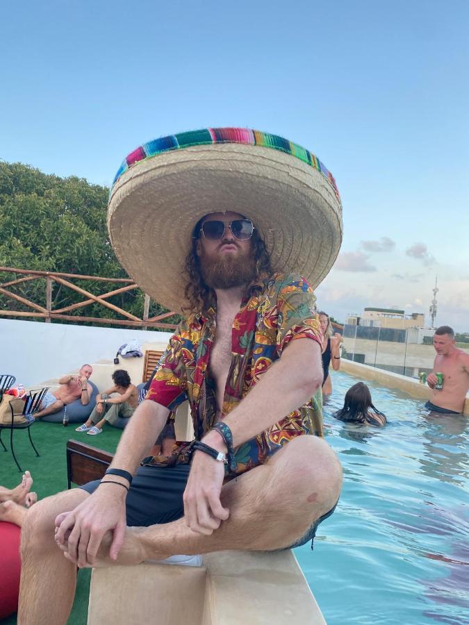 Why Not Rooftop Party Hostel Playa del Carmen Ngoại thất bức ảnh